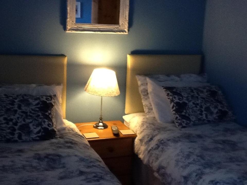 Invernente Bed And Breakfast สเตอร์ลิง ห้อง รูปภาพ